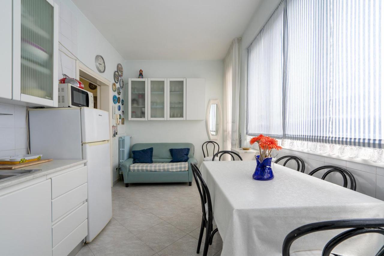 Grazia Attic Apartment With Terrace Trani Extérieur photo