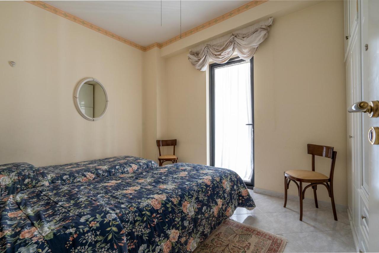 Grazia Attic Apartment With Terrace Trani Extérieur photo